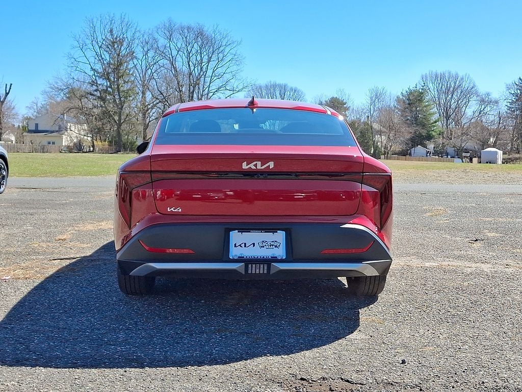 2025 Kia K4 LXS
