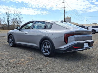 2025 Kia K4 LXS