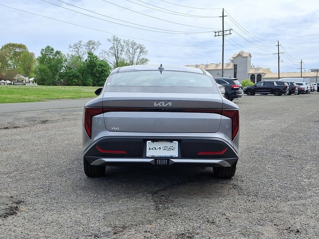 2026 Kia K4 EX