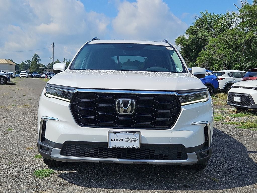 2023 Honda Pilot AWD Touring