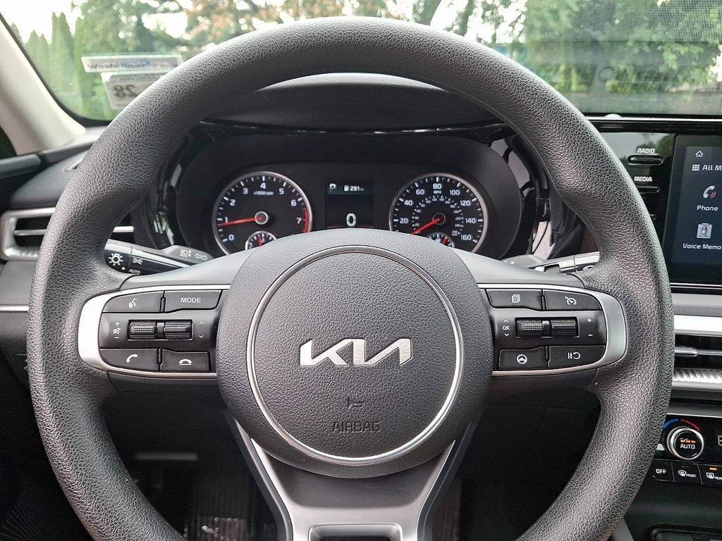 2024 Kia K5 LXS