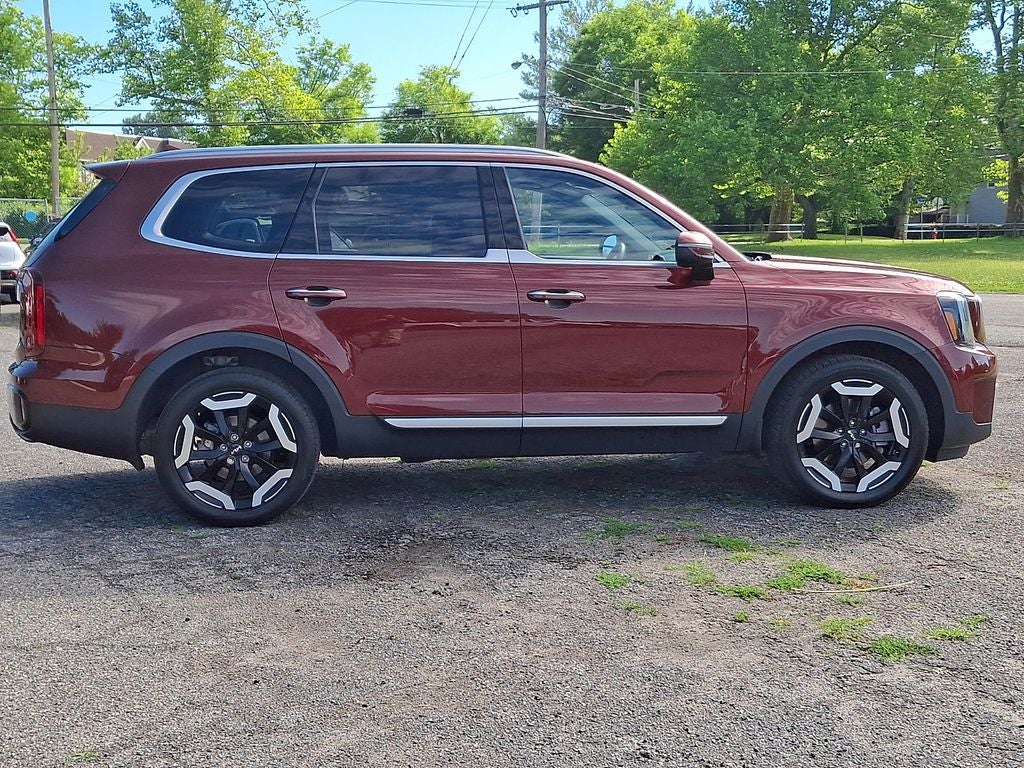 2024 Kia Telluride S