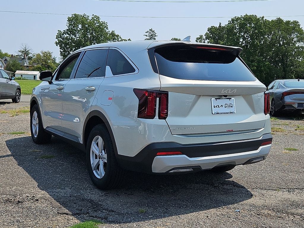 2026 Kia Sorento LX