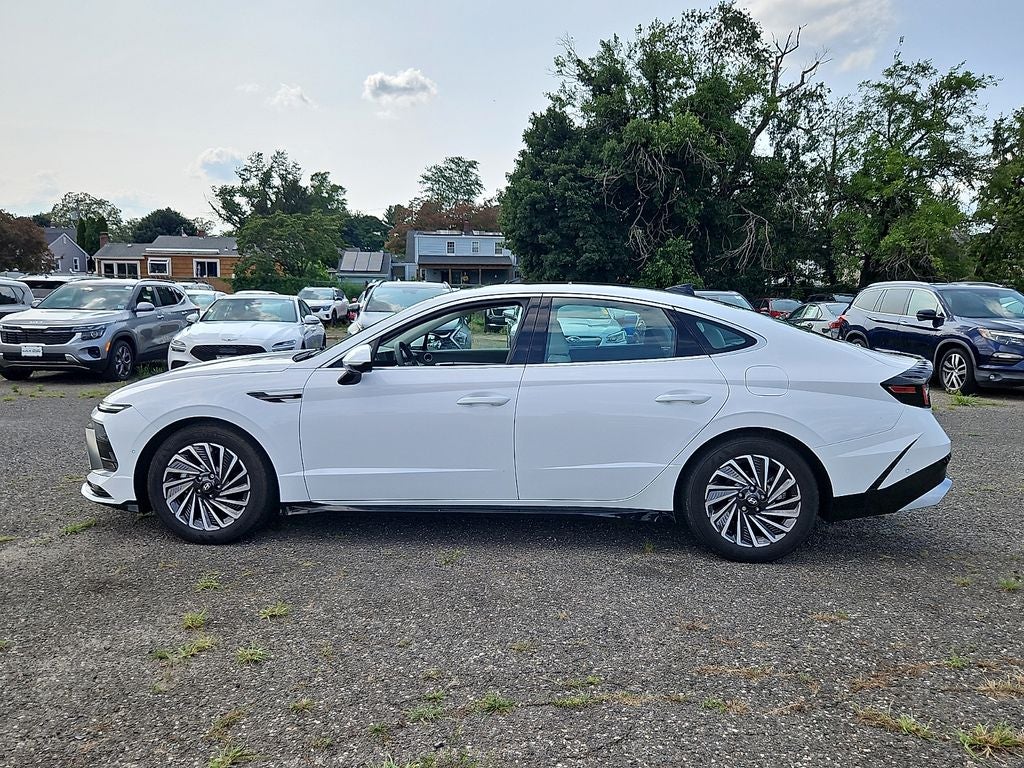 2025 Hyundai Sonata Hybrid Limited