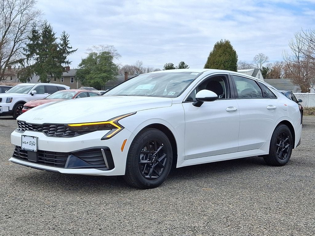 2025 Kia K5 LXS
