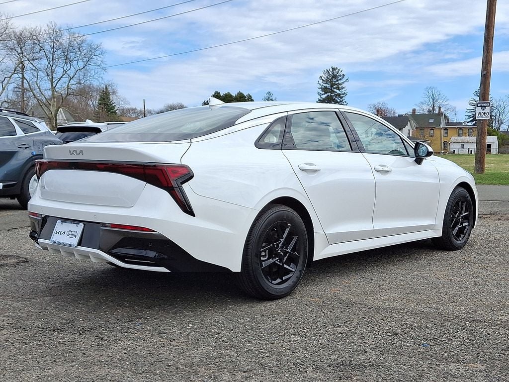 2025 Kia K5 LXS