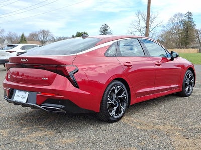 2025 Kia K5 GT-Line