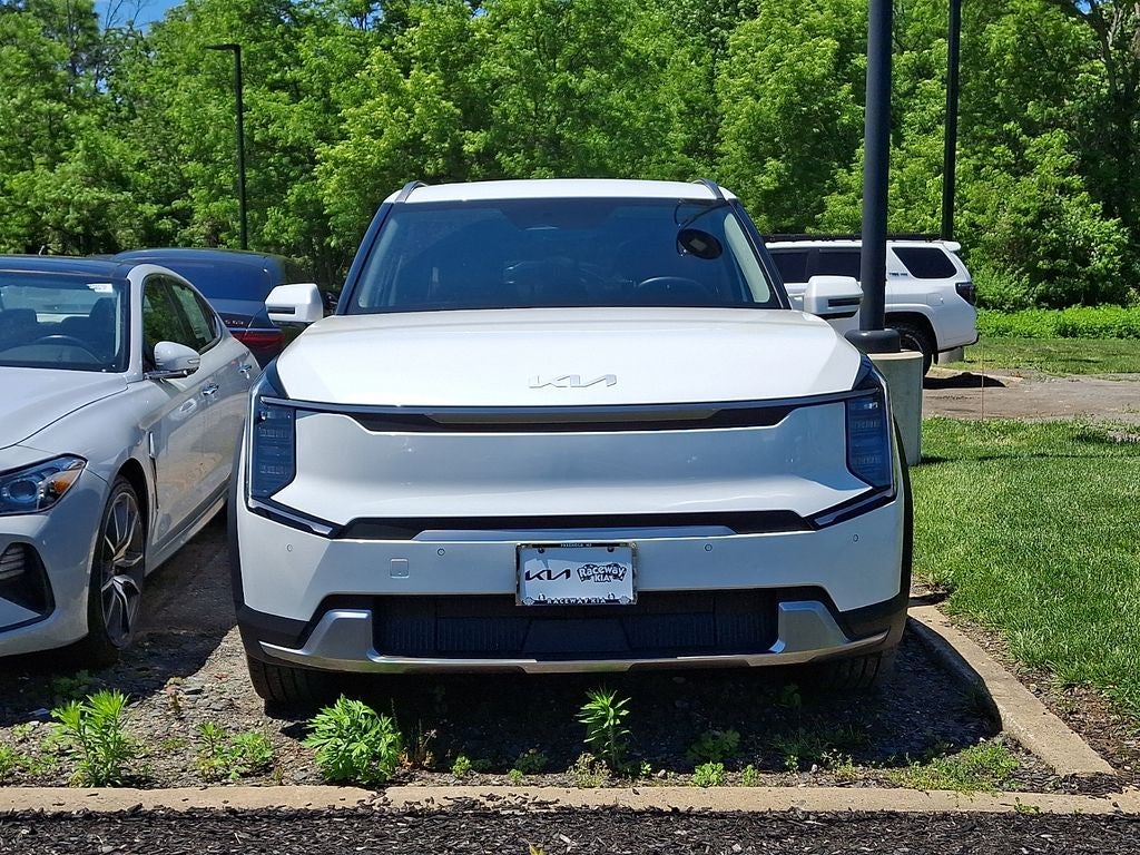 2024 Kia EV9 Wind