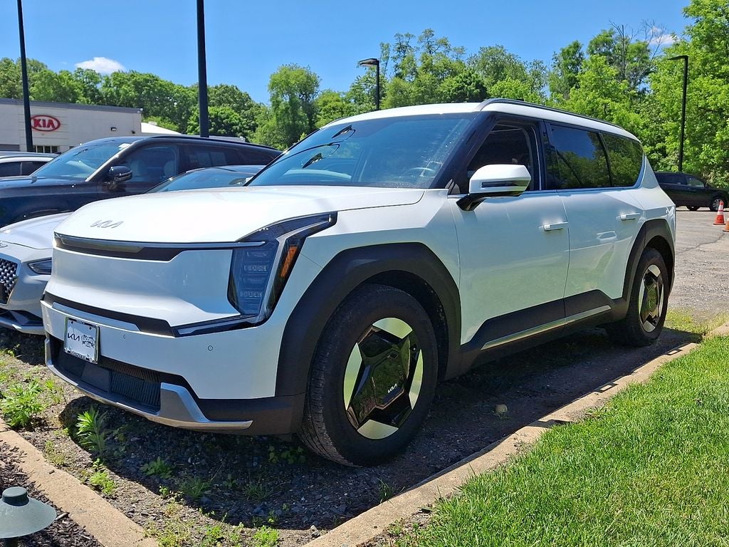 2024 Kia EV9 Wind