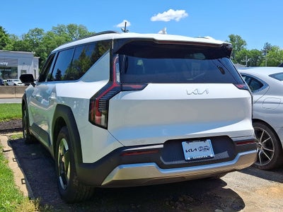 2024 Kia EV9 Wind