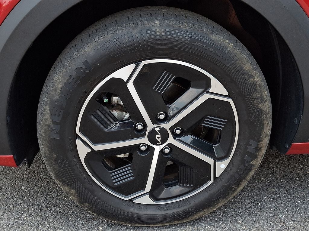 2023 Kia Niro EX