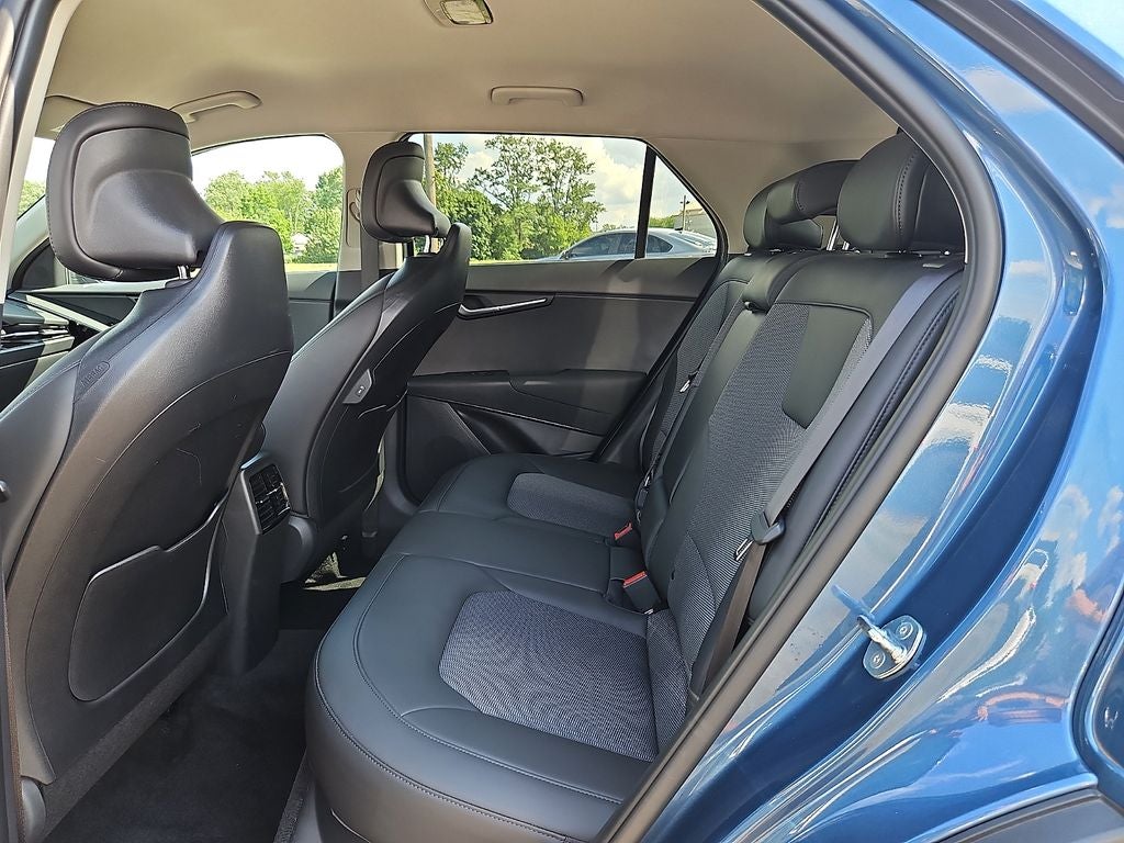 2025 Kia Niro Plug-In Hybrid EX