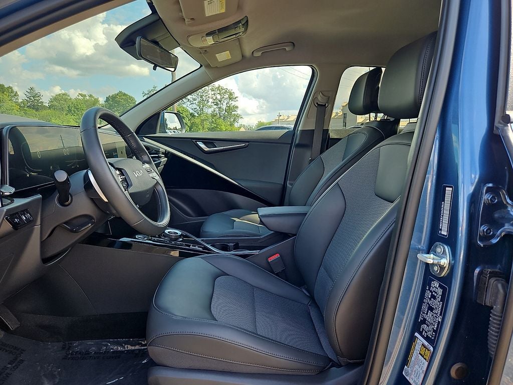 2025 Kia Niro Plug-In Hybrid EX