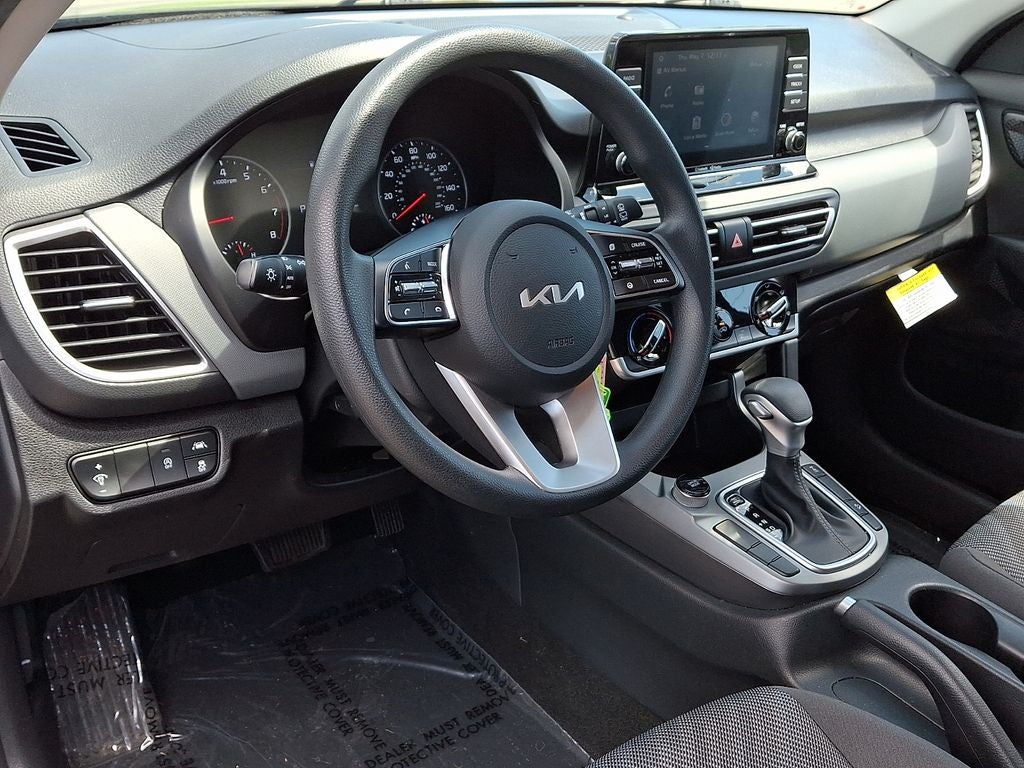 2023 Kia Seltos LX