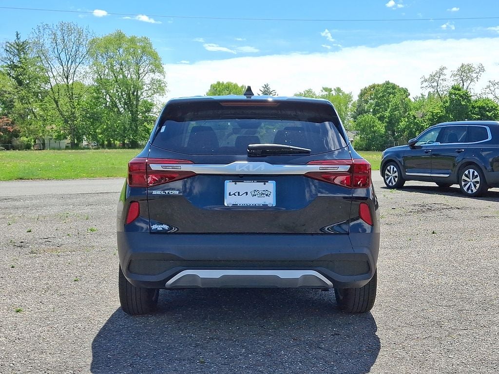 2023 Kia Seltos LX