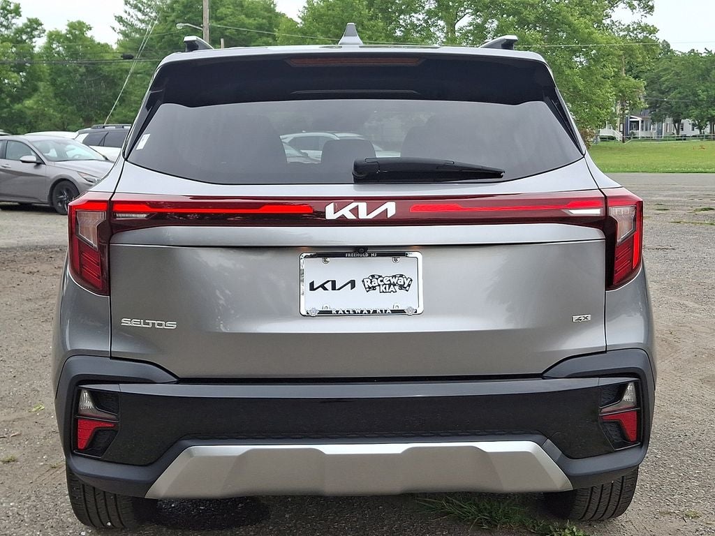 2024 Kia Seltos S