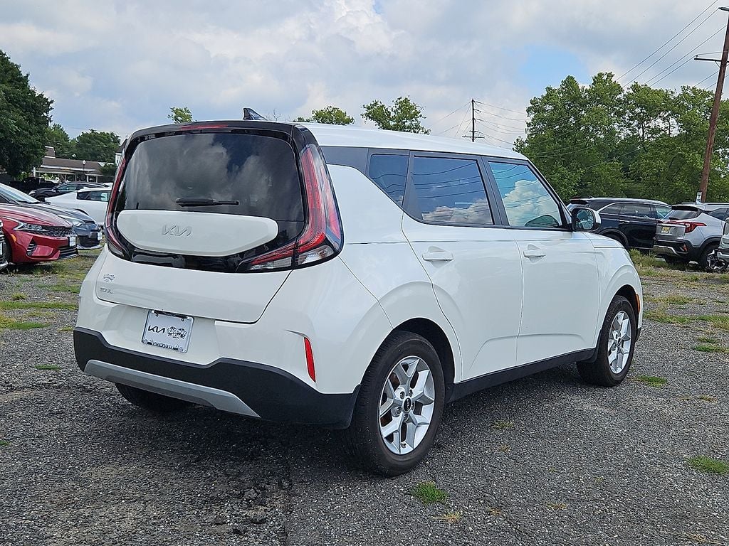 2023 Kia Soul LX