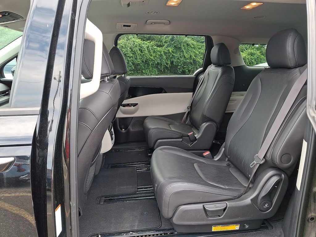 2023 Kia Carnival MPV SX