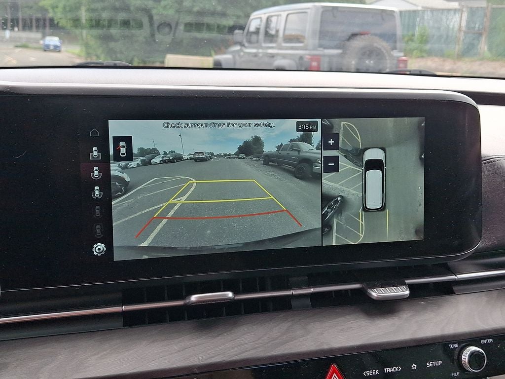 2023 Kia Carnival MPV SX
